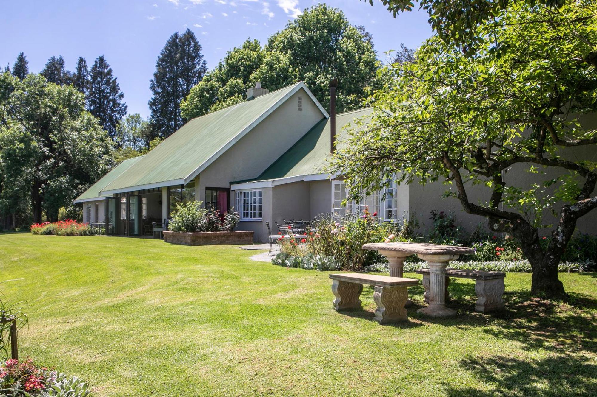 Khanyeni Himeville Exterior photo